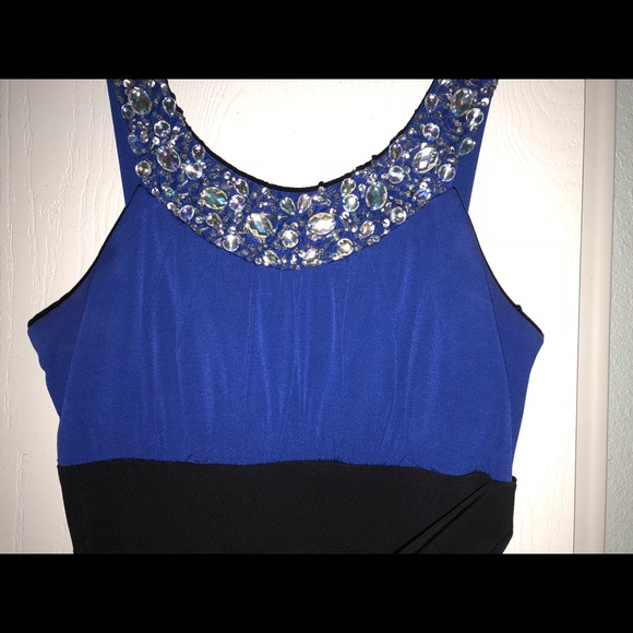 Cocktail dress - Picture 2 of 3